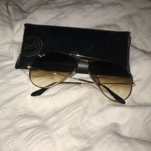 RAYBAN AVIATORS